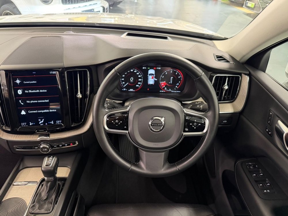2020 富豪 XC60 Inscription 車輛相片 3