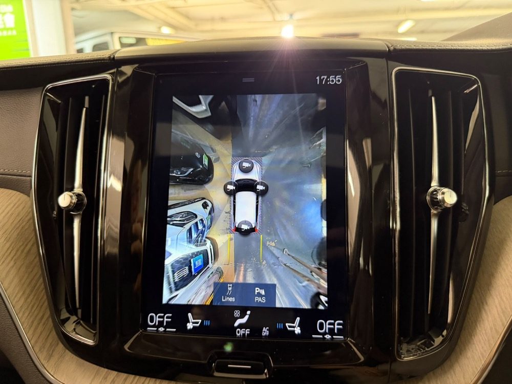 2020 富豪 XC60 Inscription 車輛相片 6