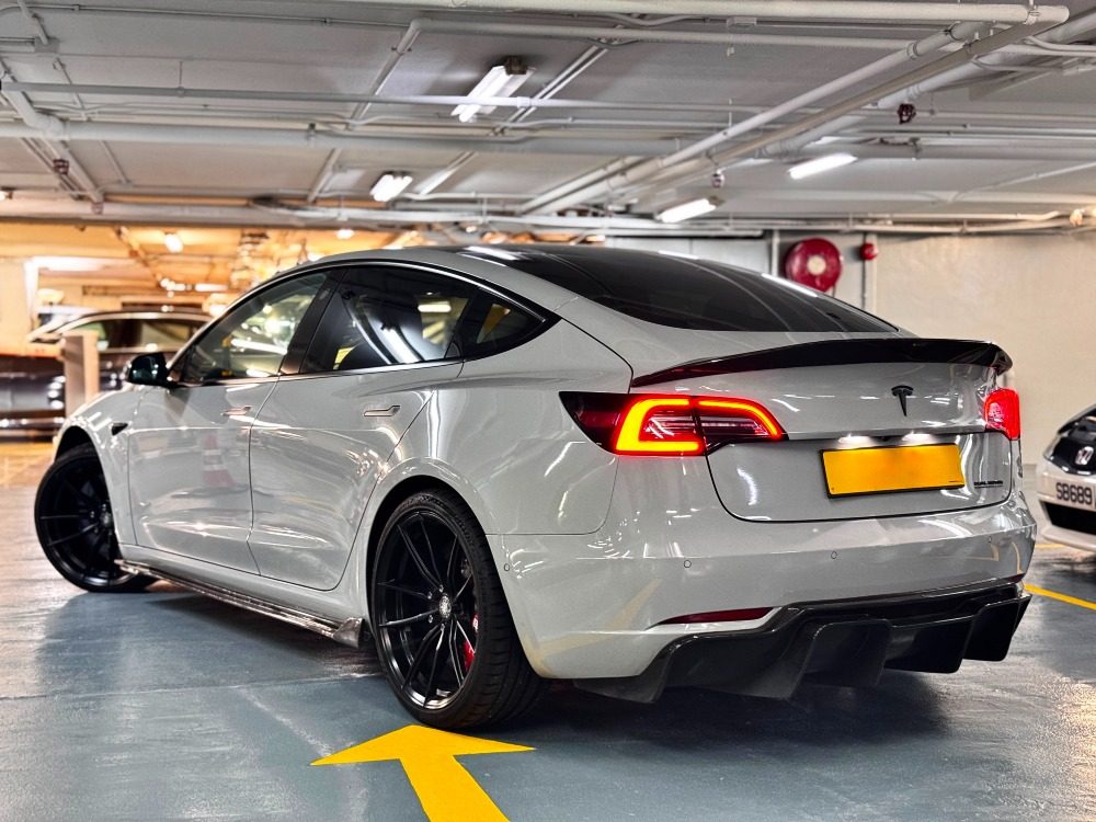 2021 特斯拉 Model 3 Performance 車輛相片 2