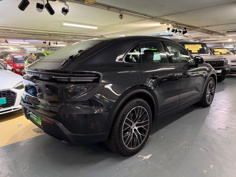 2026 保時捷 Macan Turbo 車輛相片 2