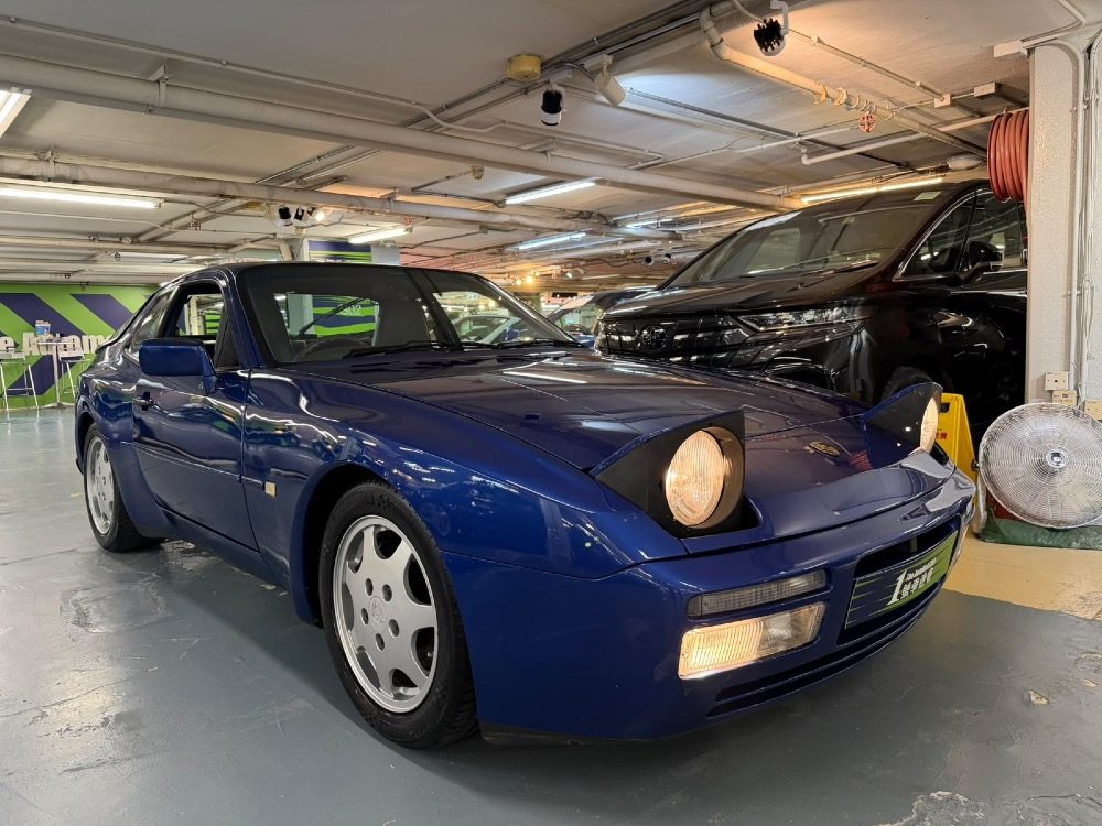 2015 保時捷 944 車輛相片 1